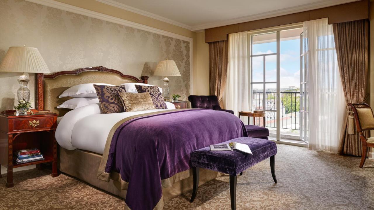 Intercontinental Dublin By Ihg Hotel Kültér fotó A bedroom at the InterContinental London