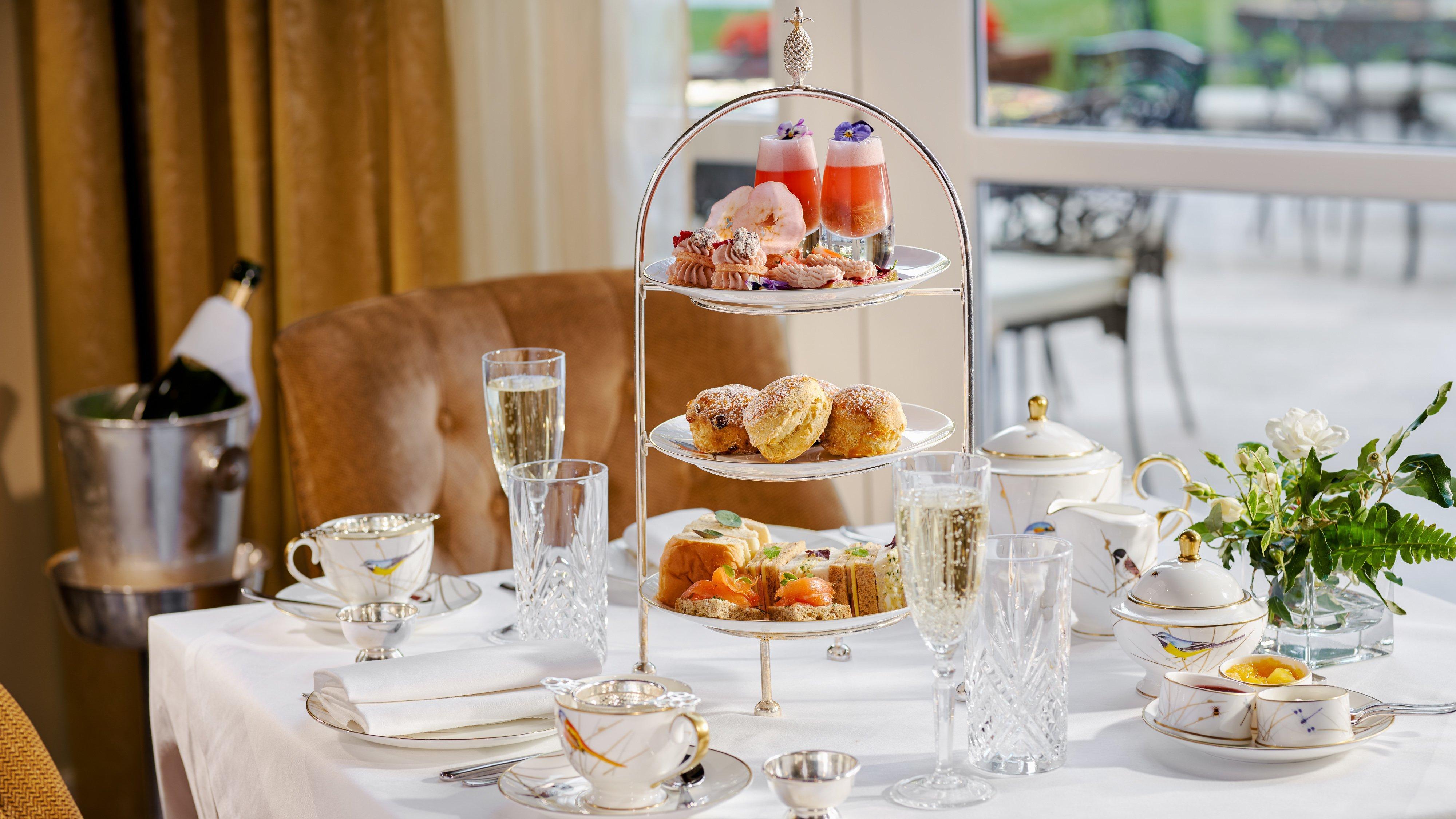 Intercontinental Dublin By Ihg Hotel Kültér fotó Afternoon tea at the InterContinental Berlin