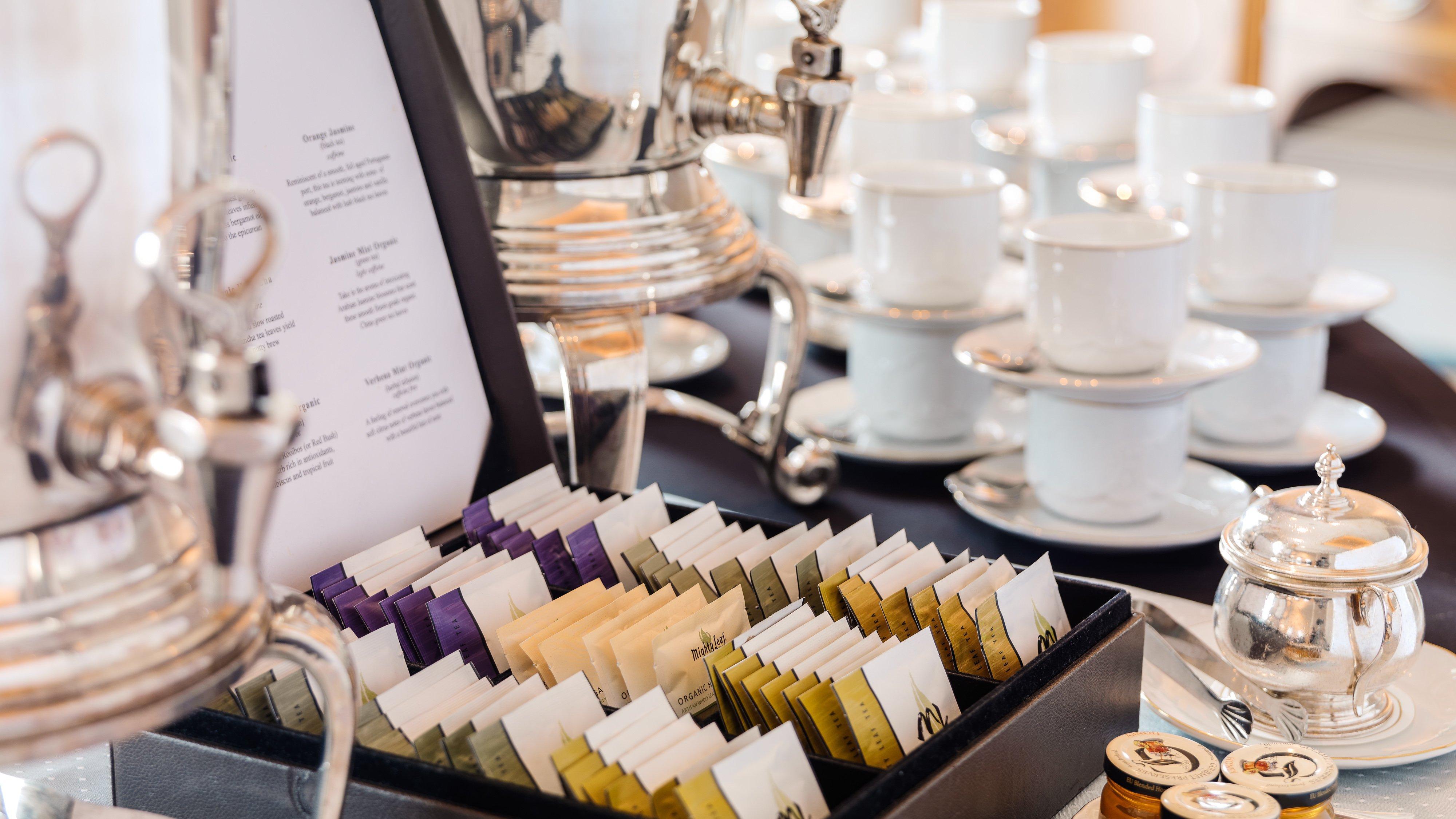 Intercontinental Dublin By Ihg Hotel Kültér fotó Assorted sugar packets