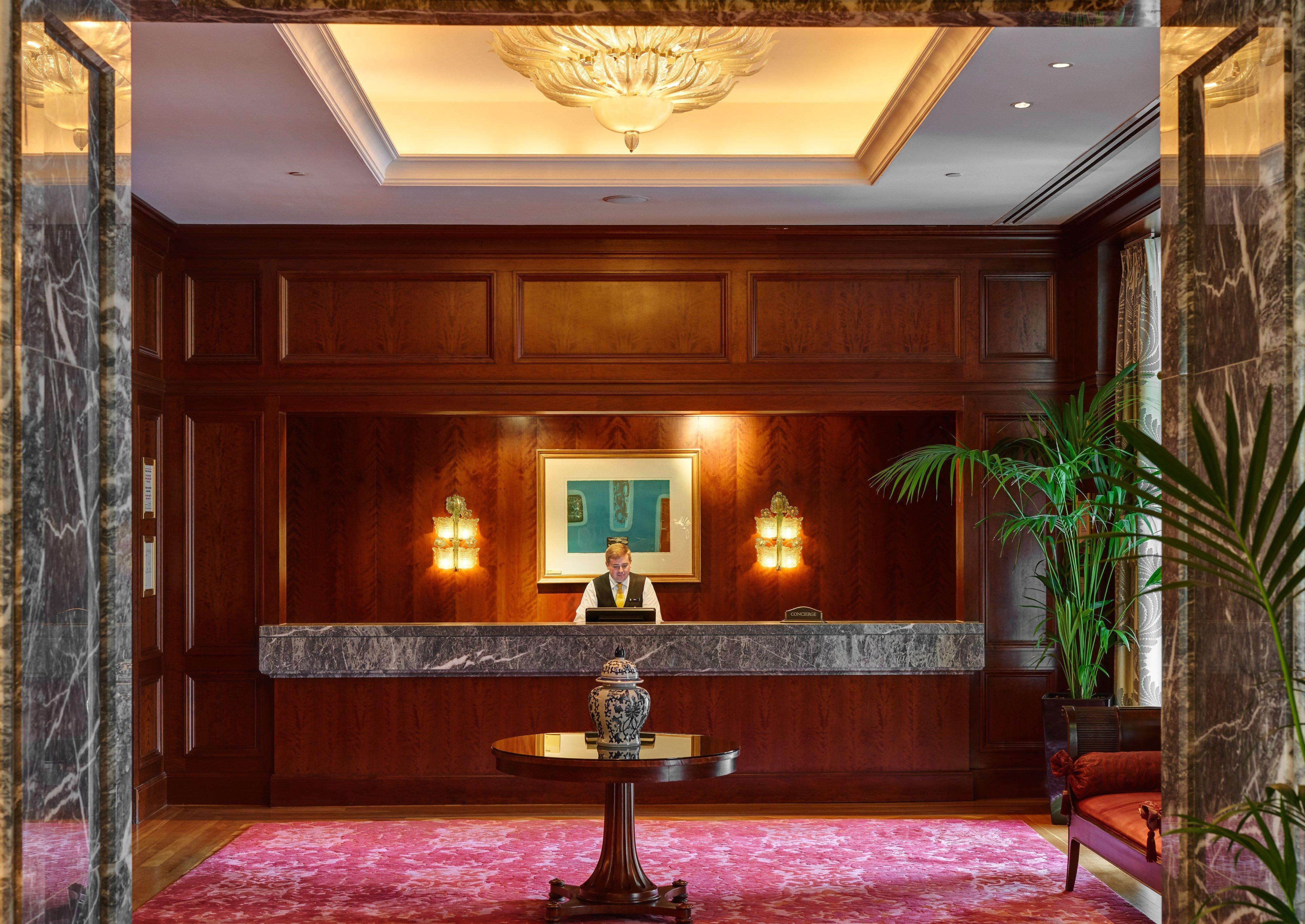 Intercontinental Dublin By Ihg Hotel Kültér fotó The lobby of the hotel