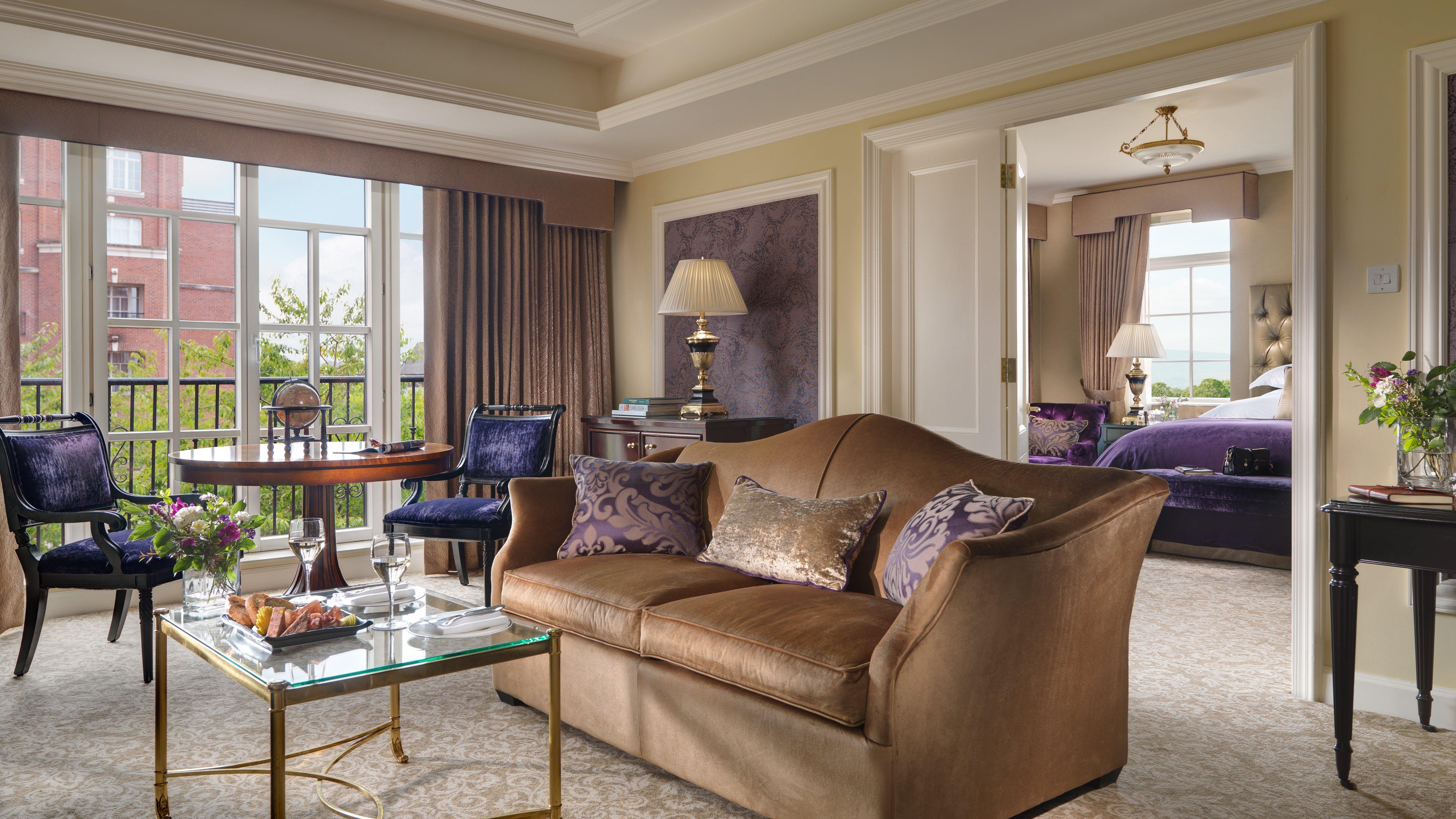 Intercontinental Dublin By Ihg Hotel Kültér fotó A suite at The Ritz-Carlton, Boston